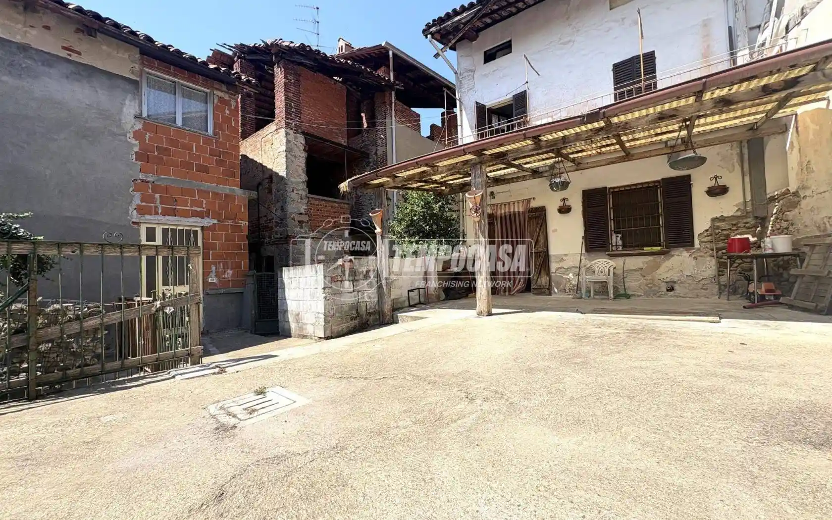 Casa indipendente in vendita a Cossato