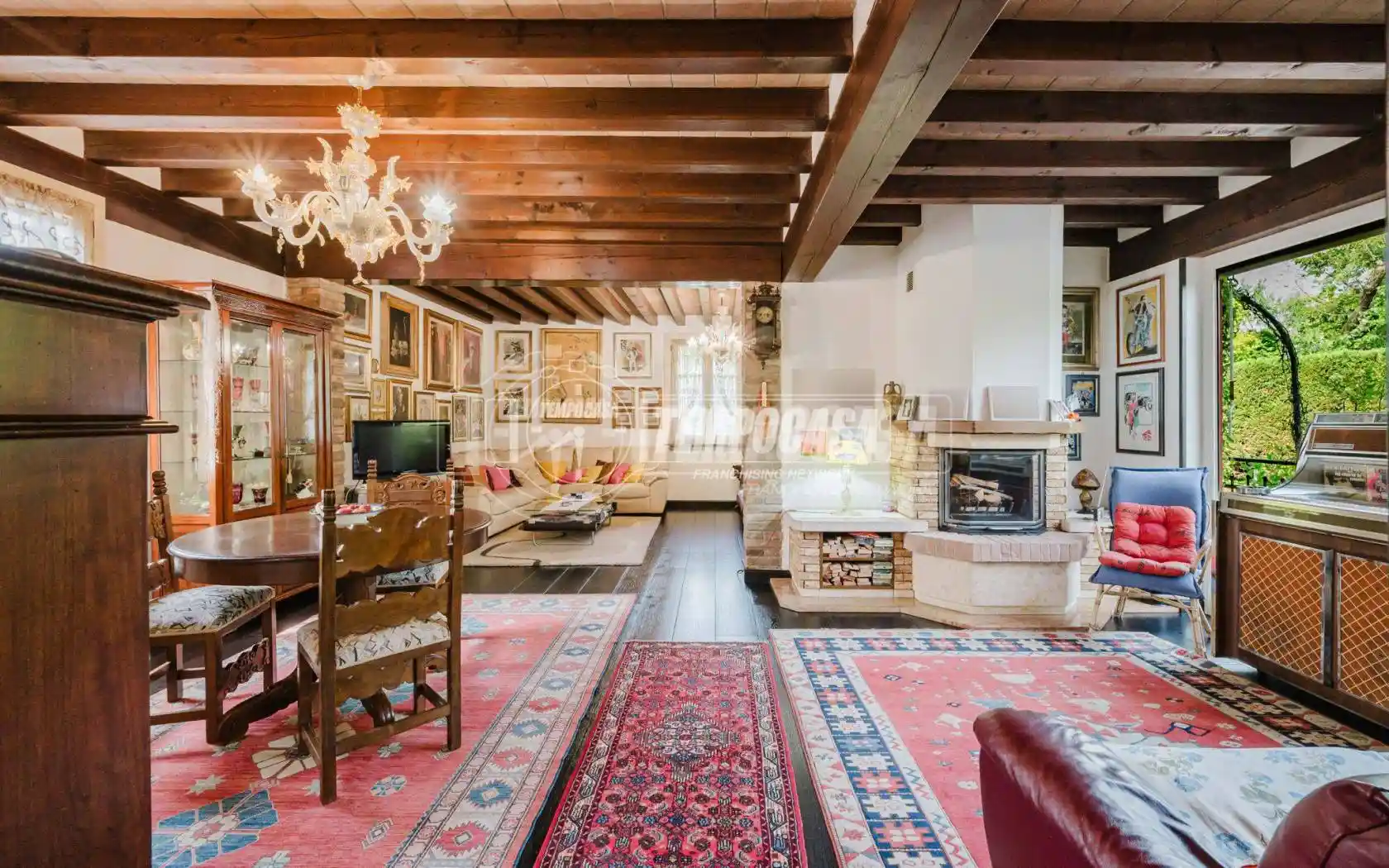 Villa in vendita a Parma