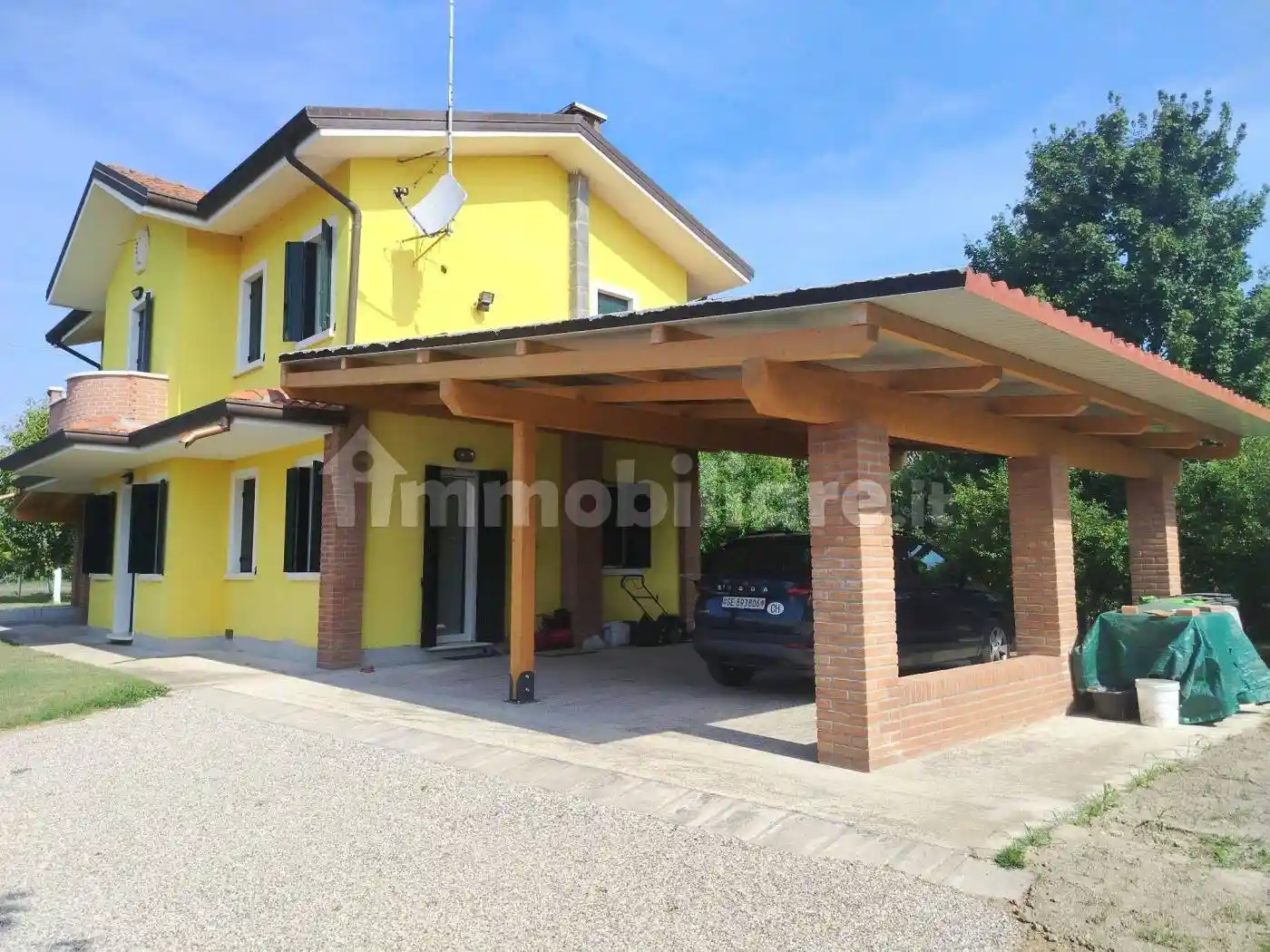 Villa in vendita a Gavello