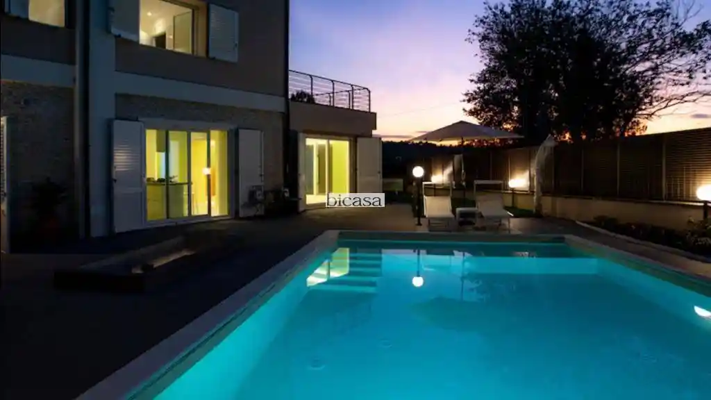Villa in vendita a Pesaro