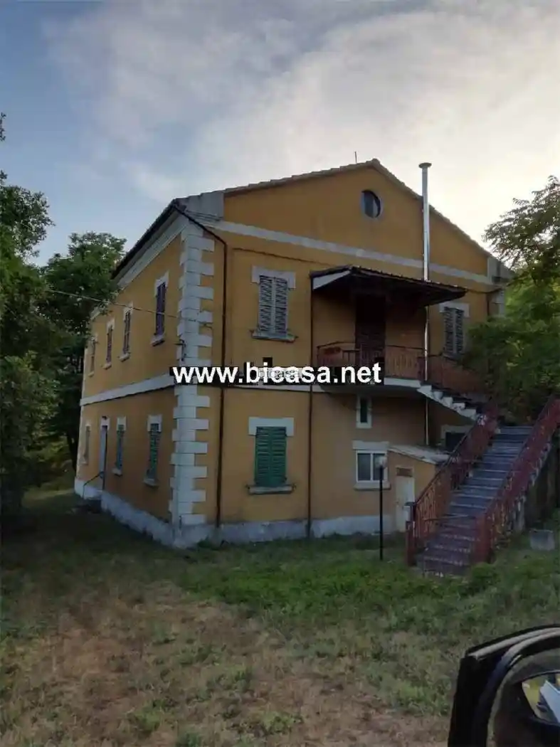Villetta a schiera in vendita a Pergola