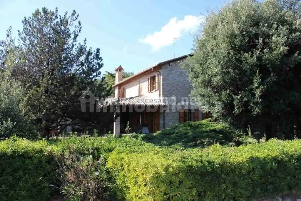 Villa in vendita a Pesaro