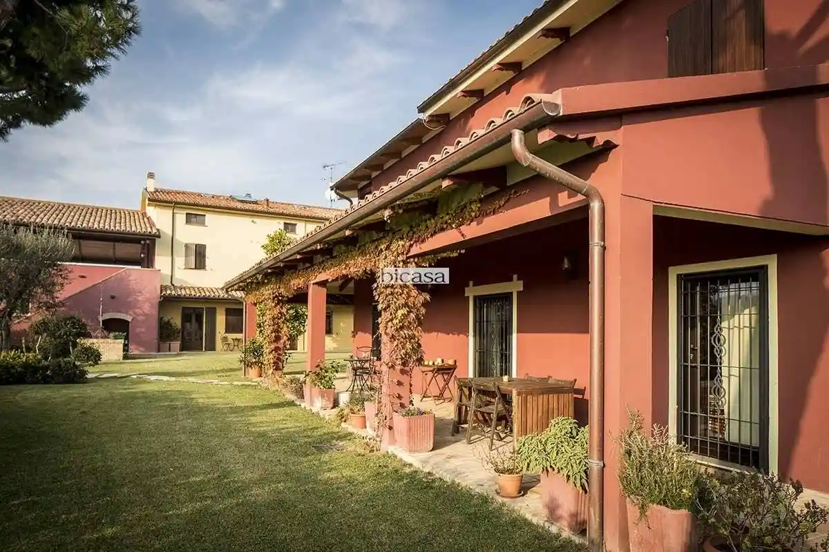 Villa in vendita a Fano
