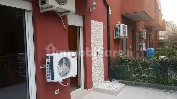Appartamento in affitto a Soverato