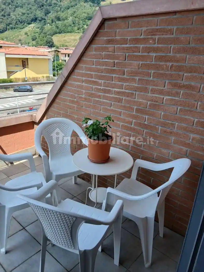 Appartamento in vendita a Villa d'Adda