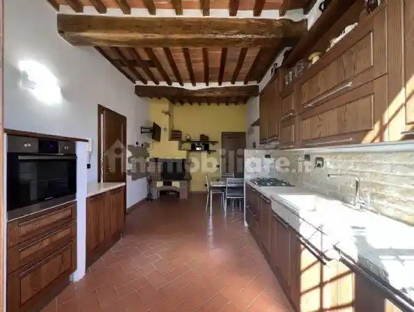 Casa indipendente in vendita a Reggello