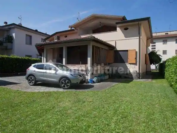 Villa in vendita a Figline e Incisa Valdarno