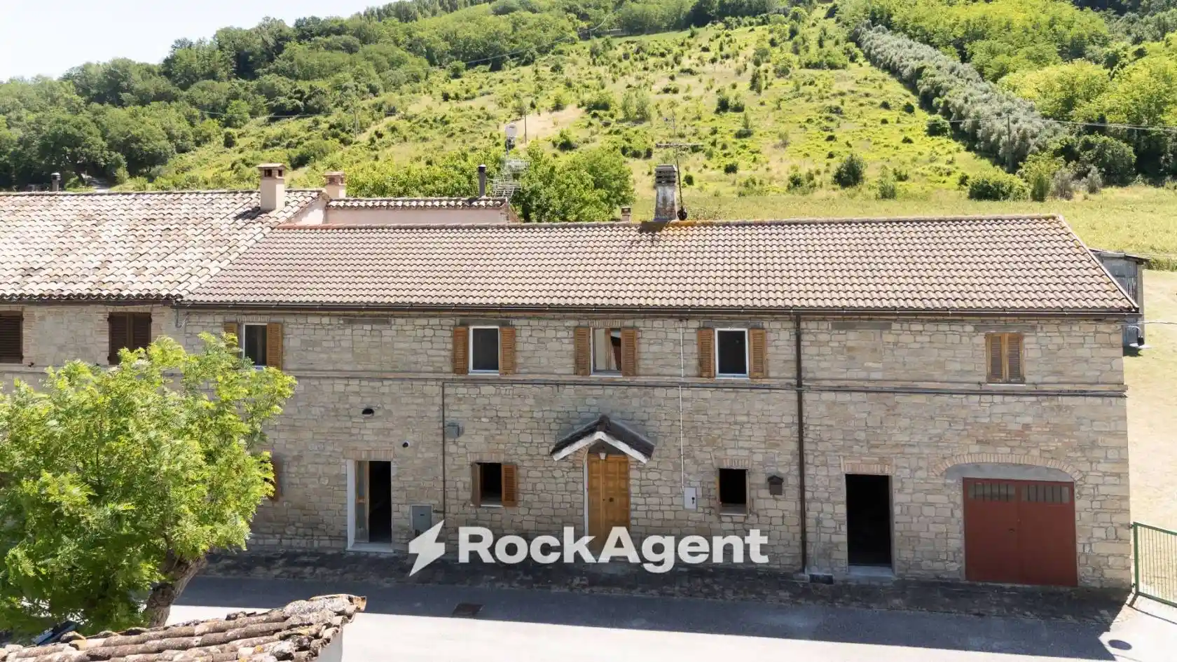 Rustico - Casale in vendita a Cupramontana