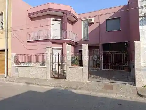 Villa in vendita a Trepuzzi