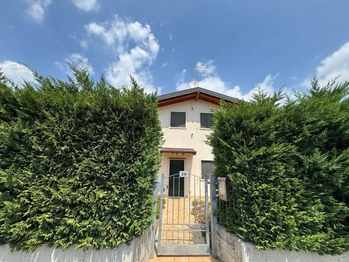 Villa in vendita a Valeggio sul Mincio