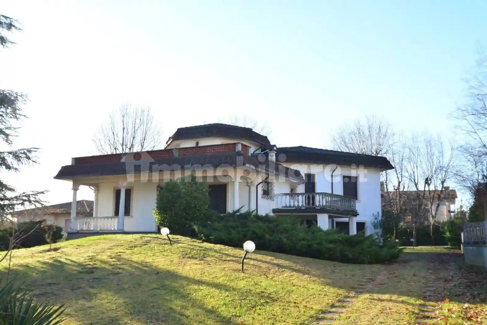 Villa - foto 2
