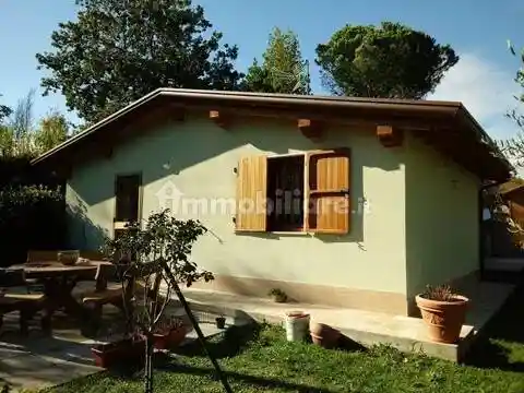 Villa in vendita a Massarosa