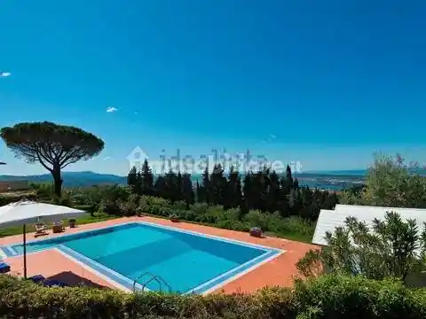 Villa in vendita a Massarosa