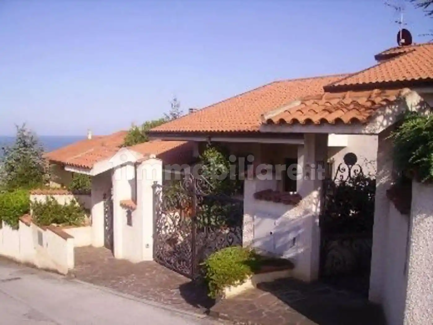 Villa in vendita a Potenza Picena
