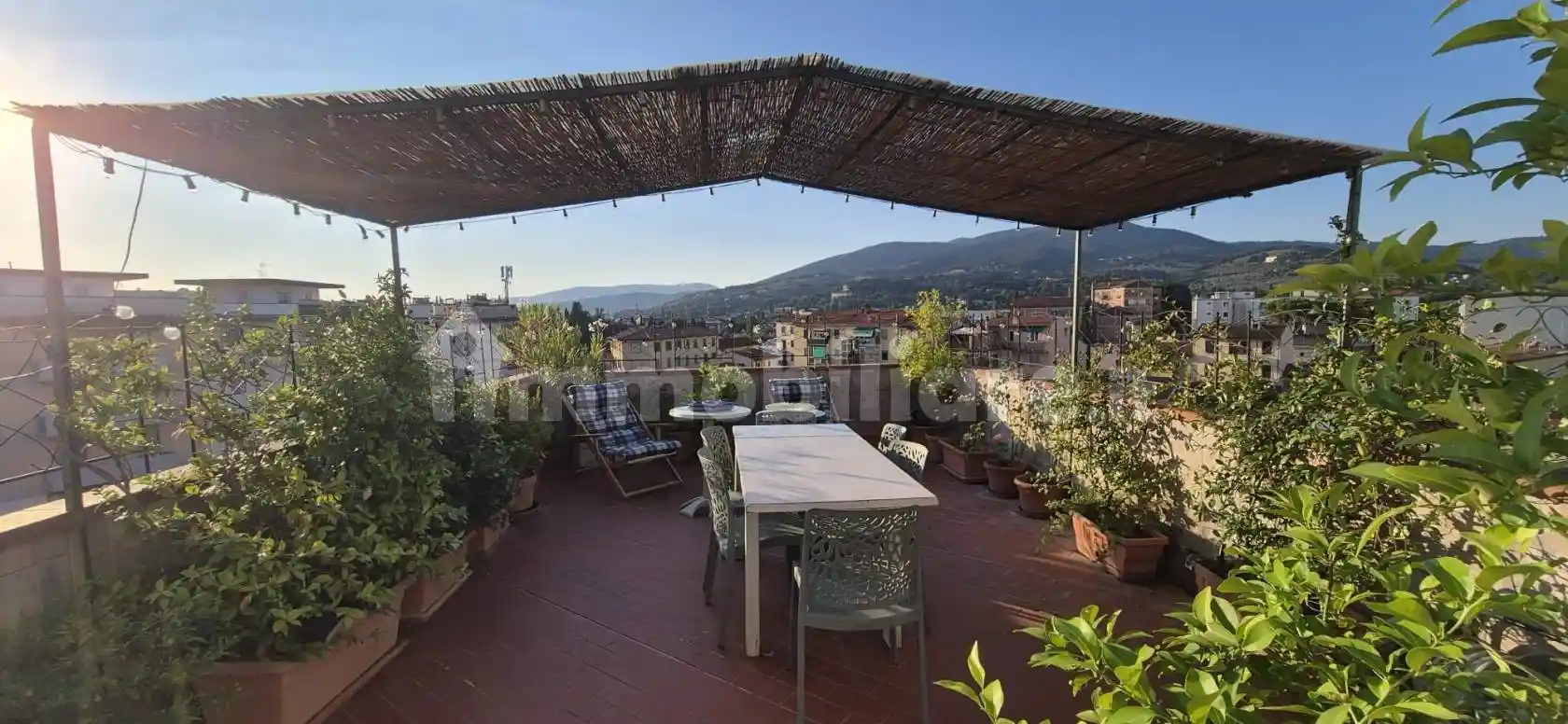 Appartamento in vendita a Firenze