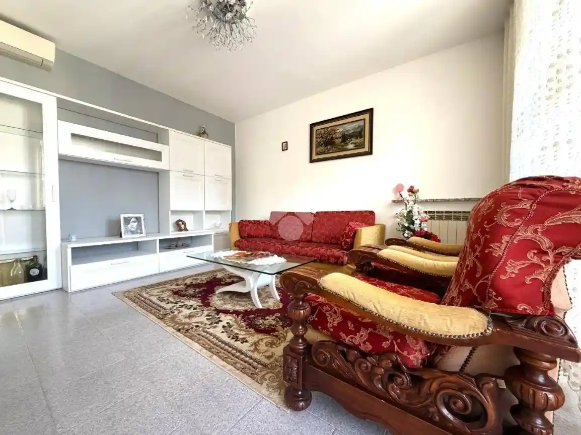 Casa indipendente in vendita a Gadesco-Pieve Delmona