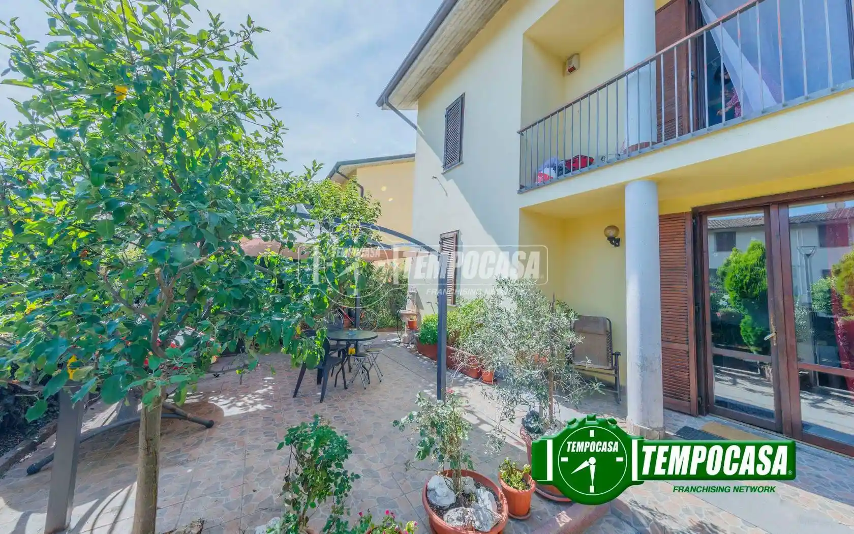 Villa in vendita a Besate