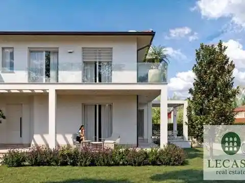 Villa in vendita a Forte dei Marmi