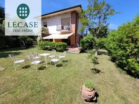 Villa in affitto a Forte dei Marmi