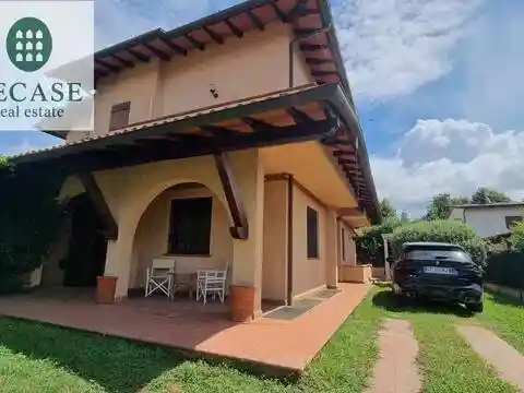 Villa in vendita a Forte dei Marmi