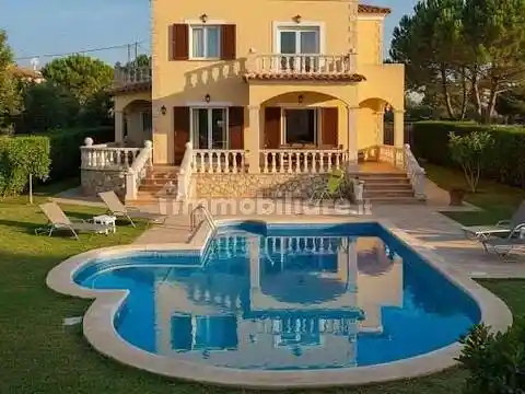 Villa in vendita a Forte dei Marmi