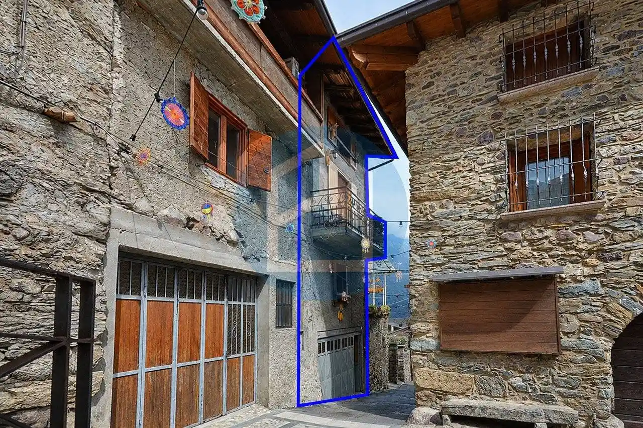 Casa indipendente in vendita a Capo di Ponte