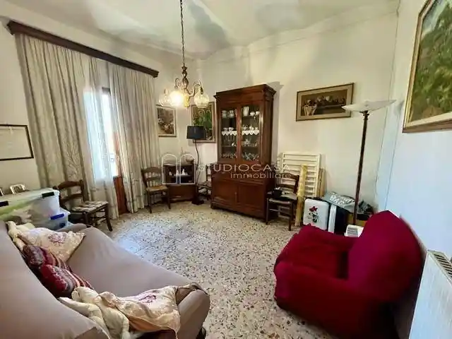 Casa indipendente in vendita a Pisa