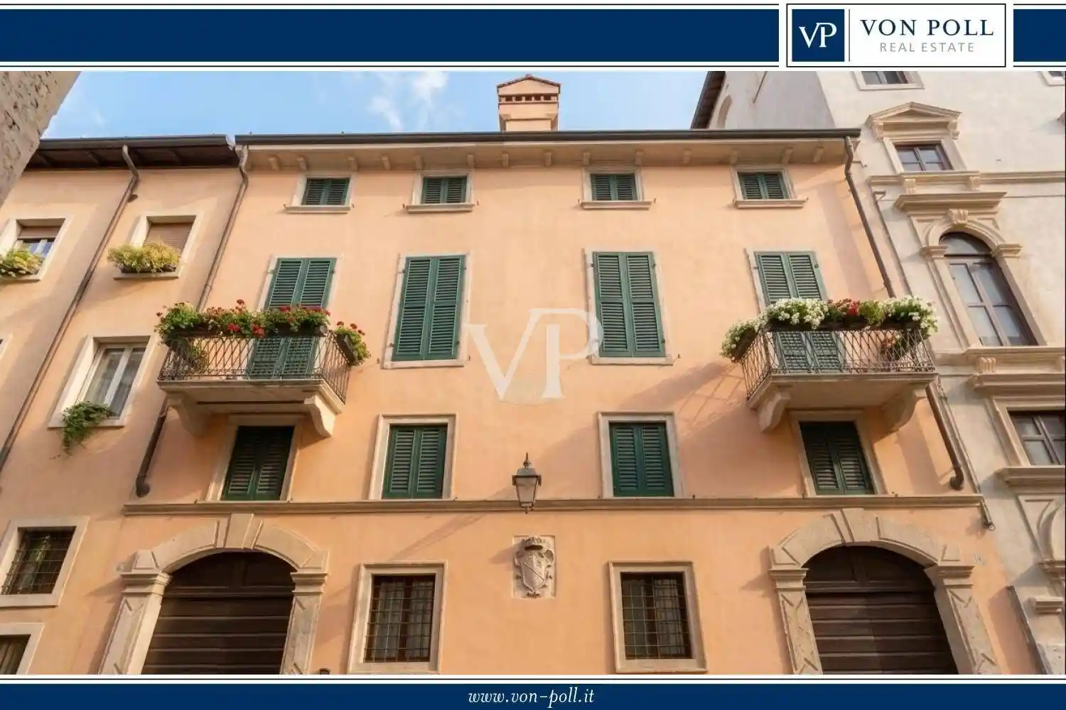 Palazzo - Edificio in vendita a Verona