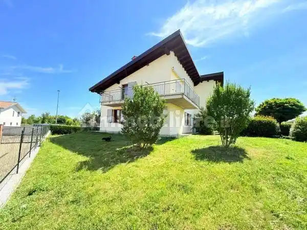 Casa indipendente in vendita a Oviglio