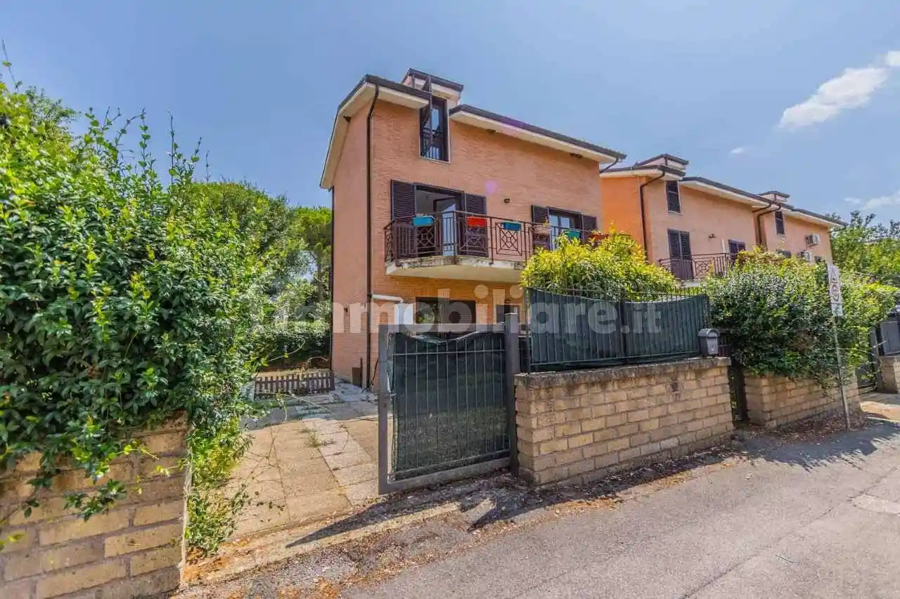 Villa in vendita a Fiano Romano