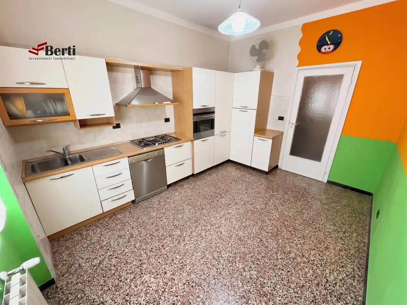 Appartamento in vendita a Genova