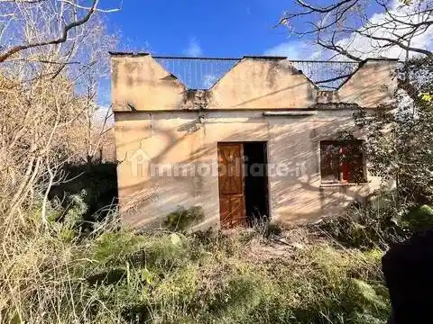 Rustico - Casale in vendita a Adrano