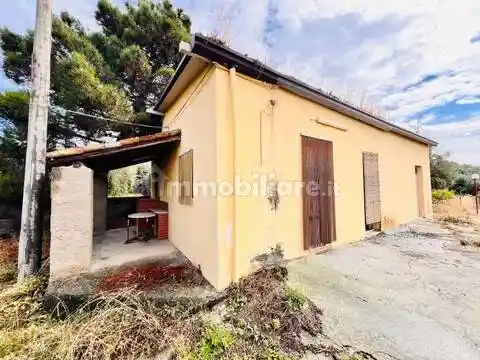 Villa in vendita a Adrano