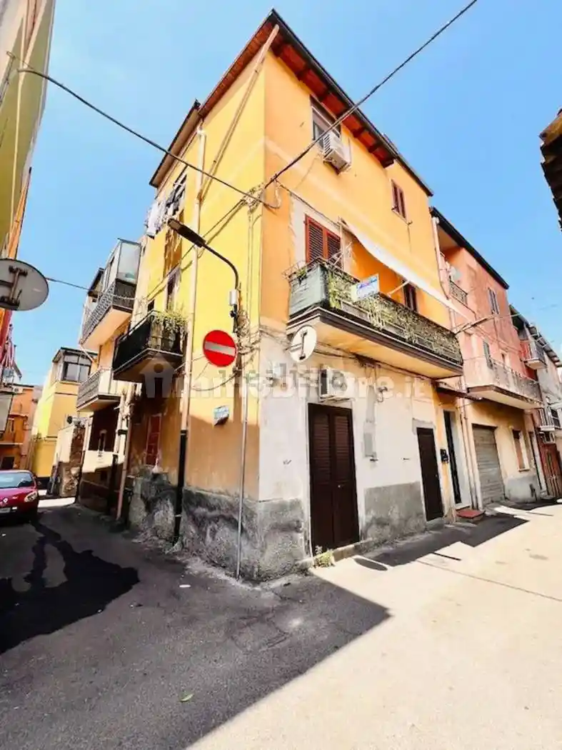 Villa in vendita a Adrano