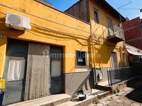 Villa in vendita a Adrano