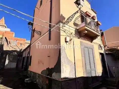 Villa in vendita a Adrano