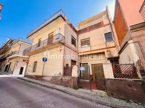 Villa in vendita a Biancavilla