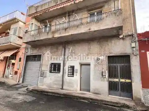 Villa in vendita a Adrano