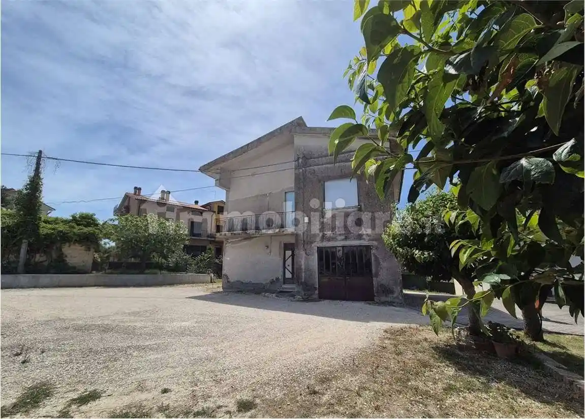 Casa indipendente in vendita a Staffolo