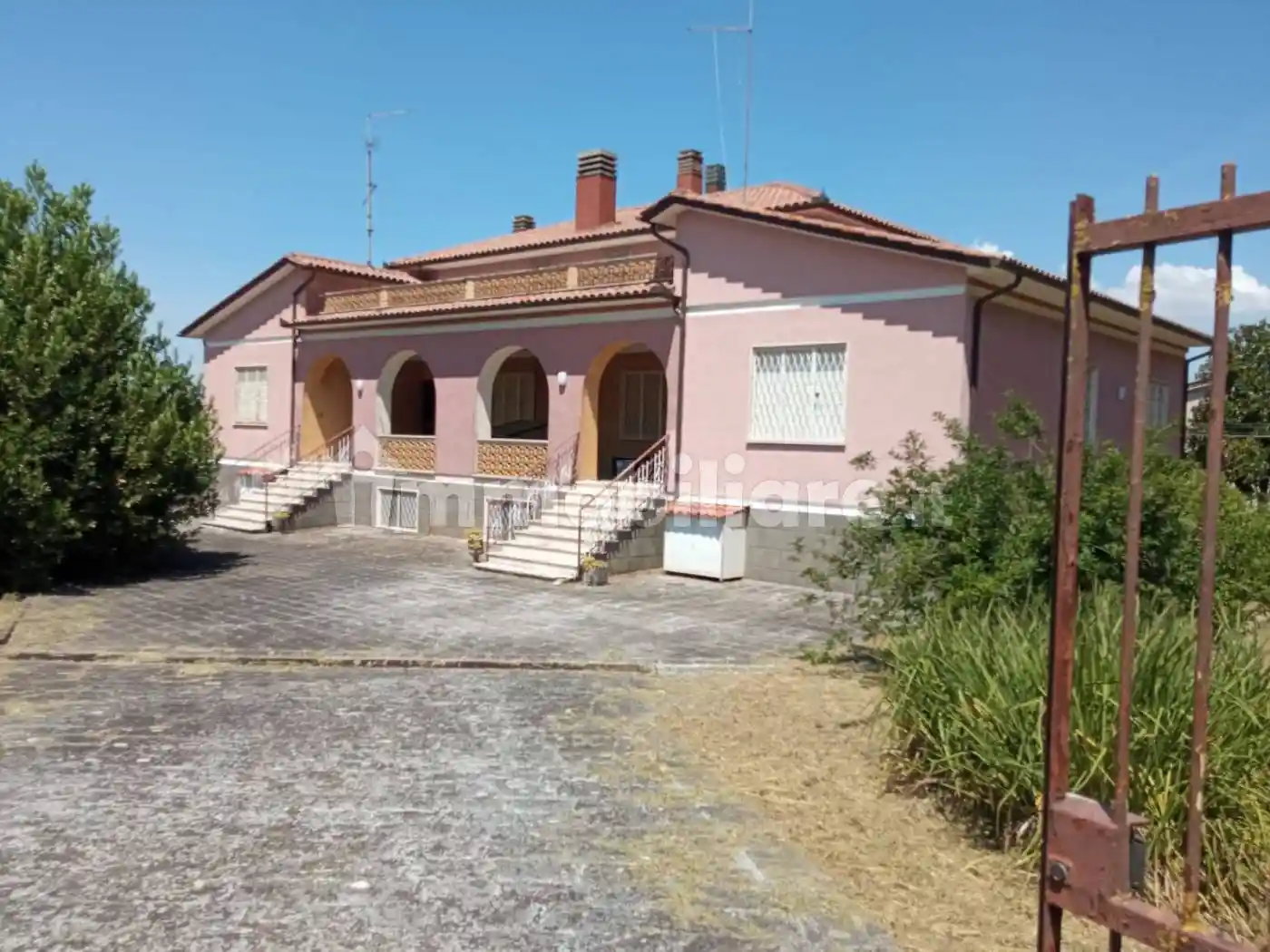Villa in vendita a Vetralla