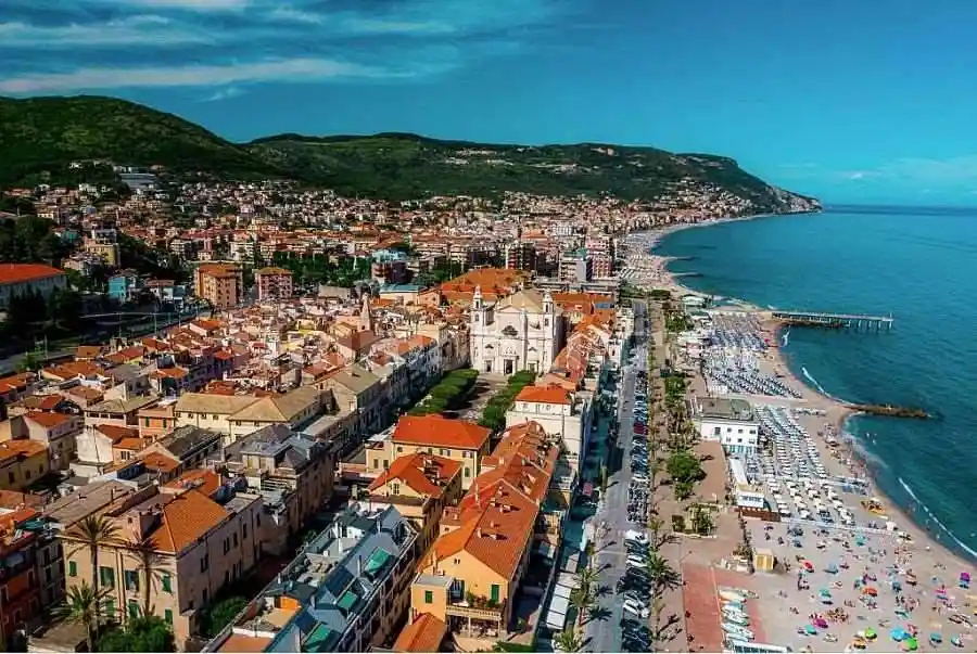Appartamento in vendita a Pietra Ligure