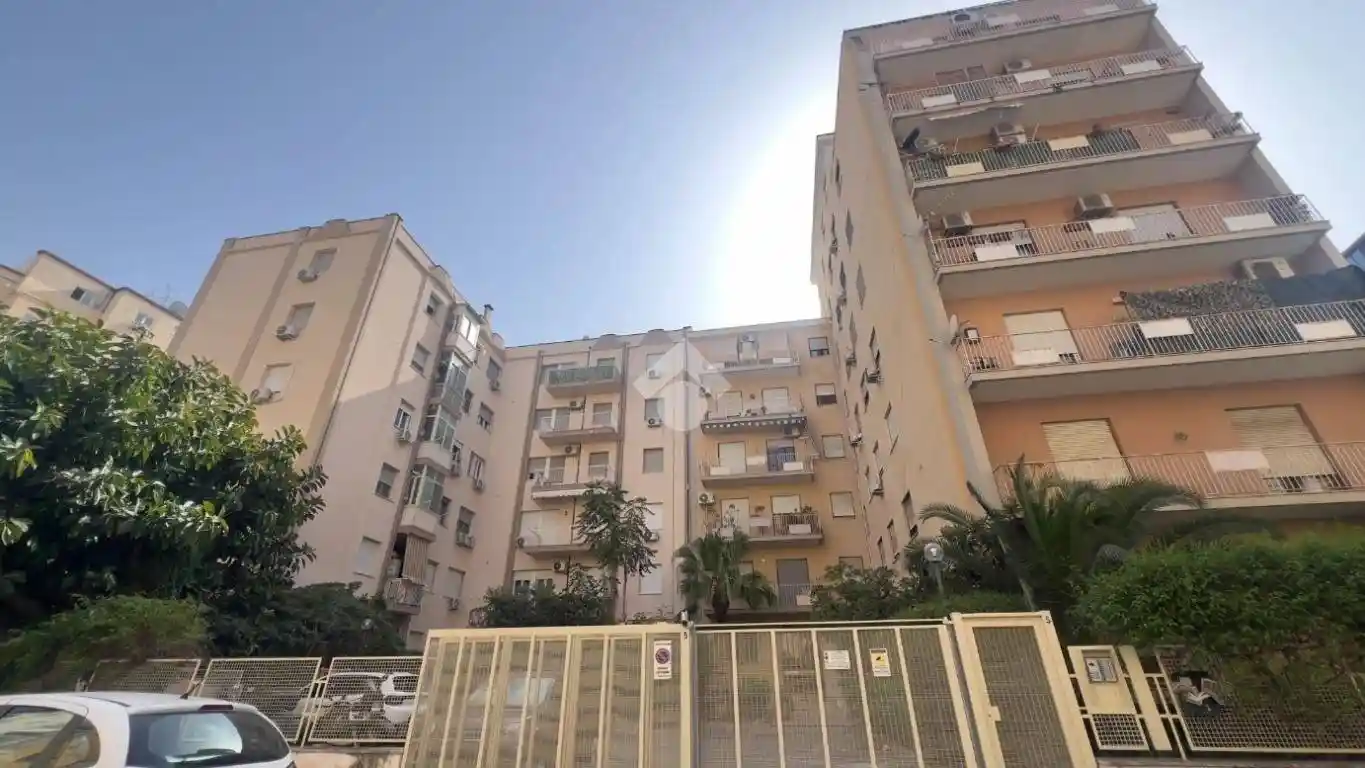 Appartamento in affitto a Palermo