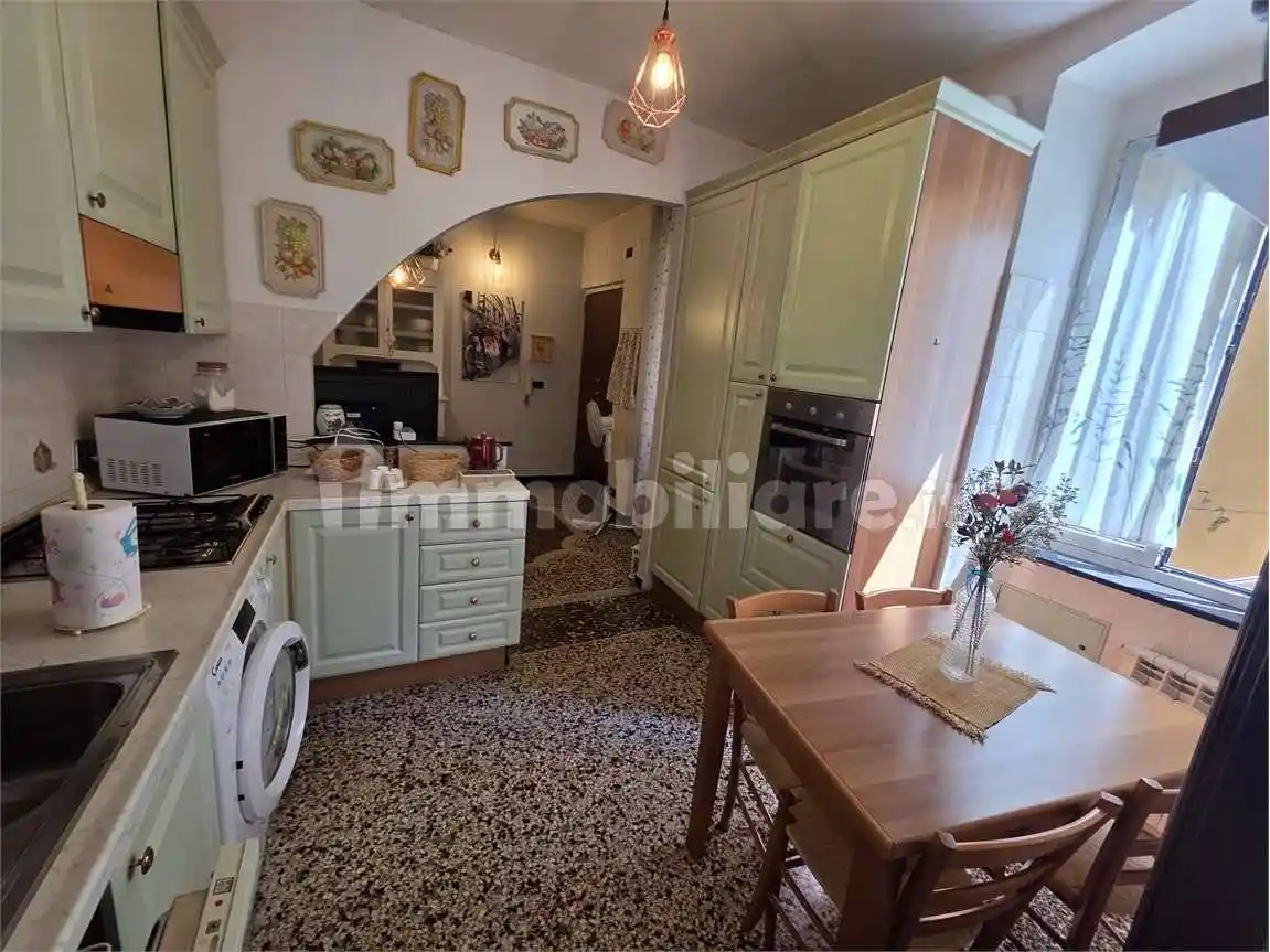 Appartamento in vendita a Genova