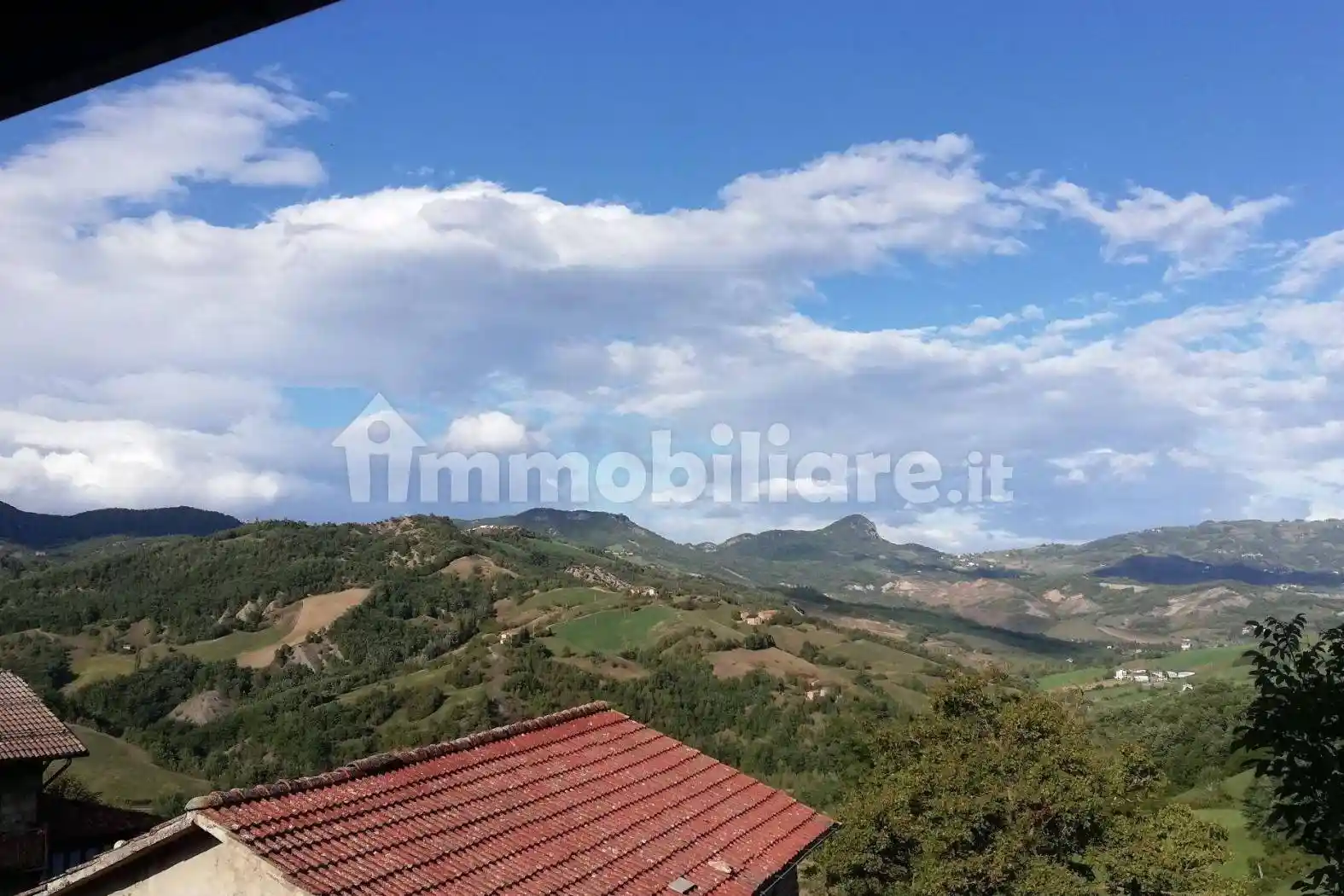 Rustico - Casale in vendita a Toano