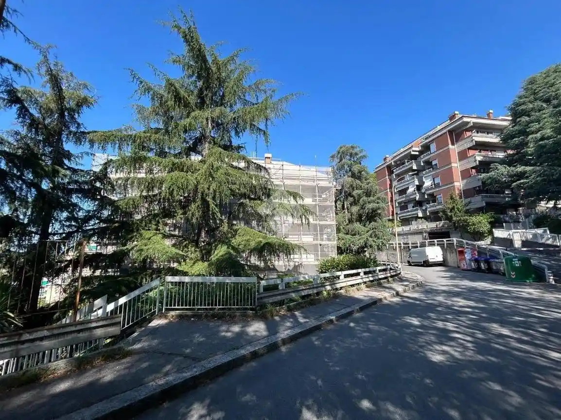 Appartamento in vendita a Genova