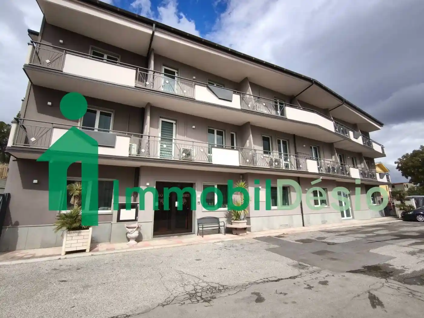 Palazzo - Edificio in vendita a Rionero in Vulture