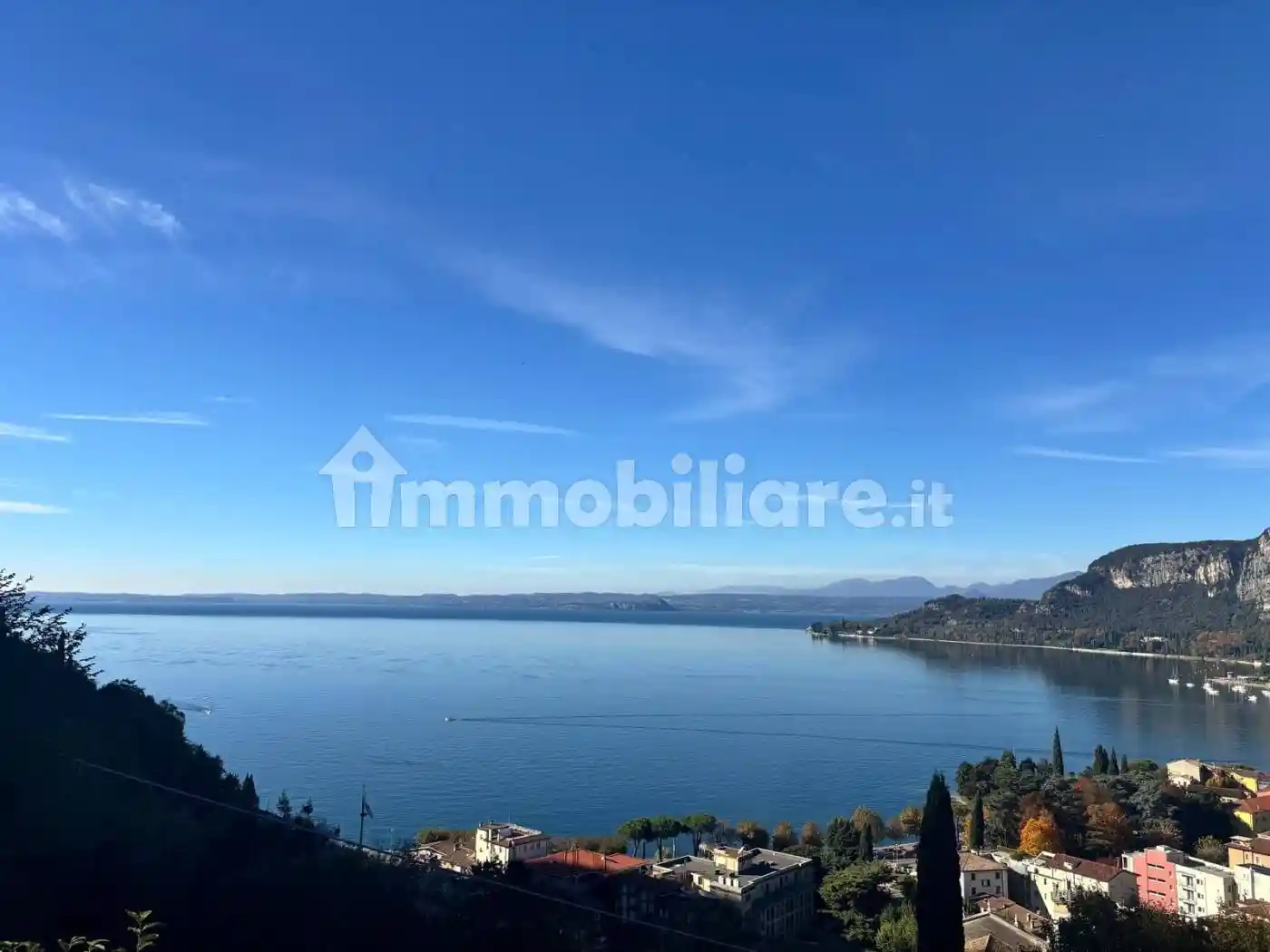 Villa in vendita a Bardolino