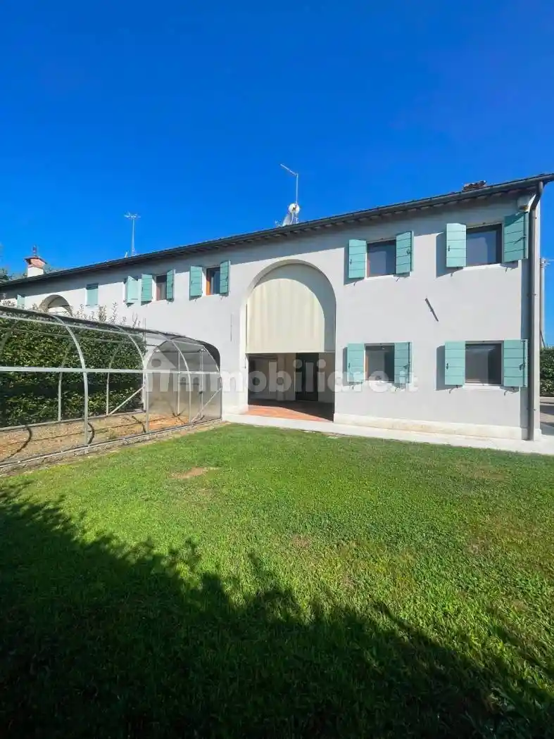 Villa in vendita a Piazzola sul Brenta