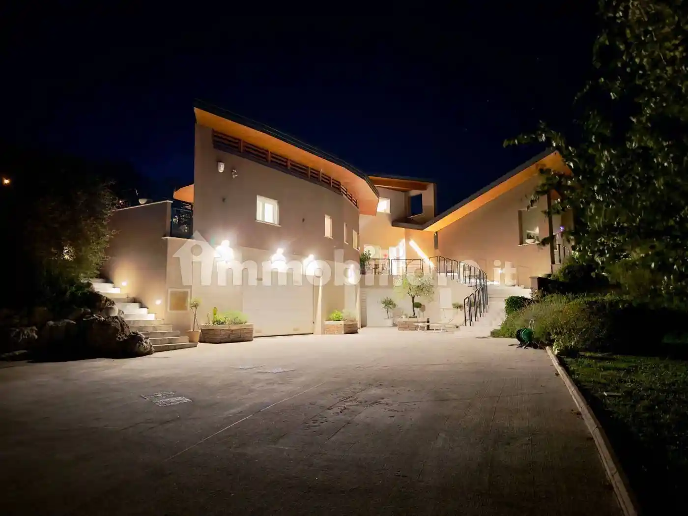 Villa in vendita a L'Aquila
