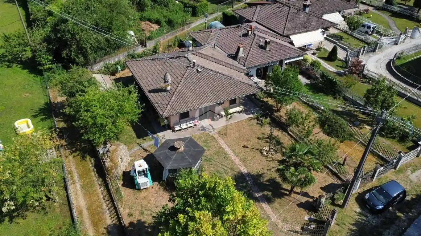 Villetta a schiera in vendita a Bovegno